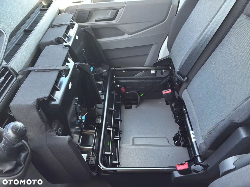 Volkswagen Crafter 35 Furgon, 2.0 TDI 177KM, Wysoki dach, r. o. 3640 - 20