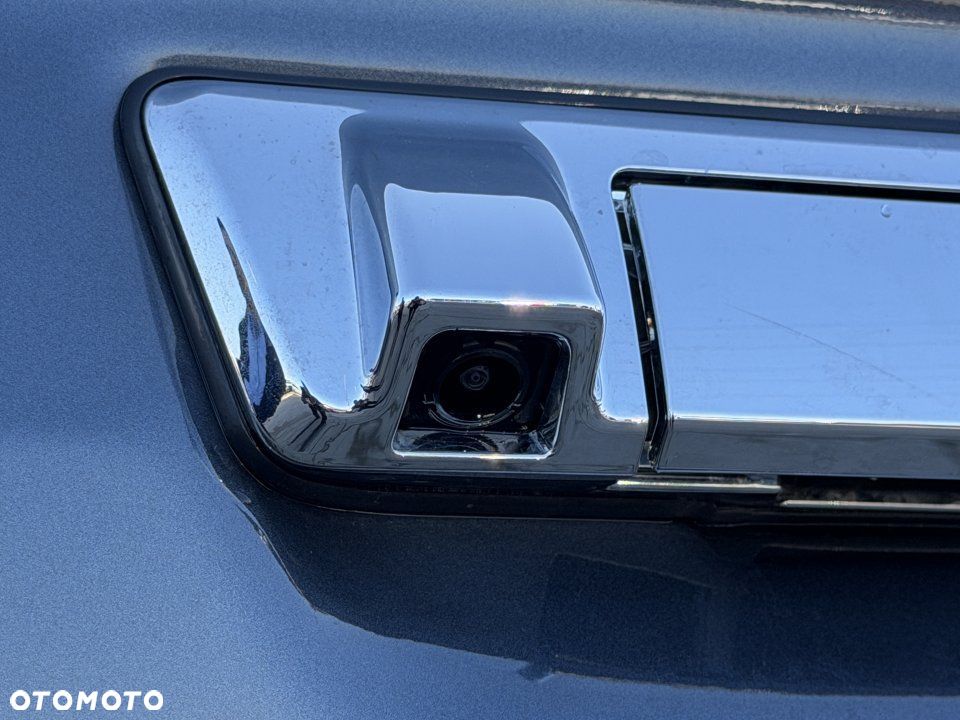 Isuzu D-Max - 11