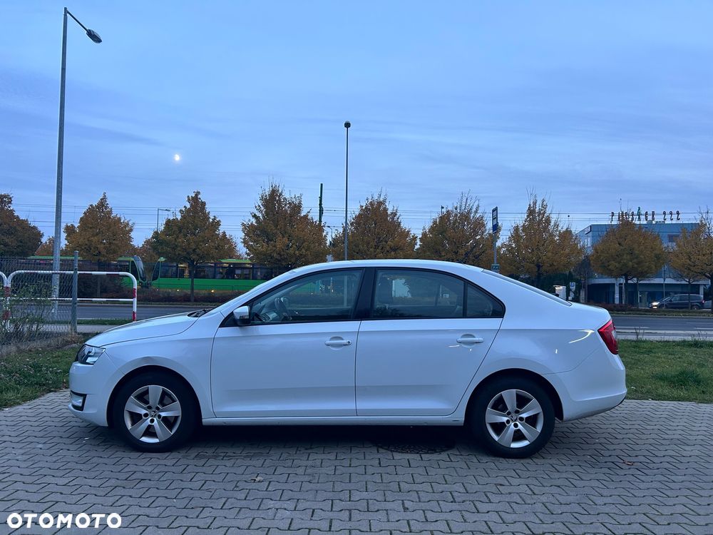 Skoda RAPID 1.2 TSI Ambition - 2