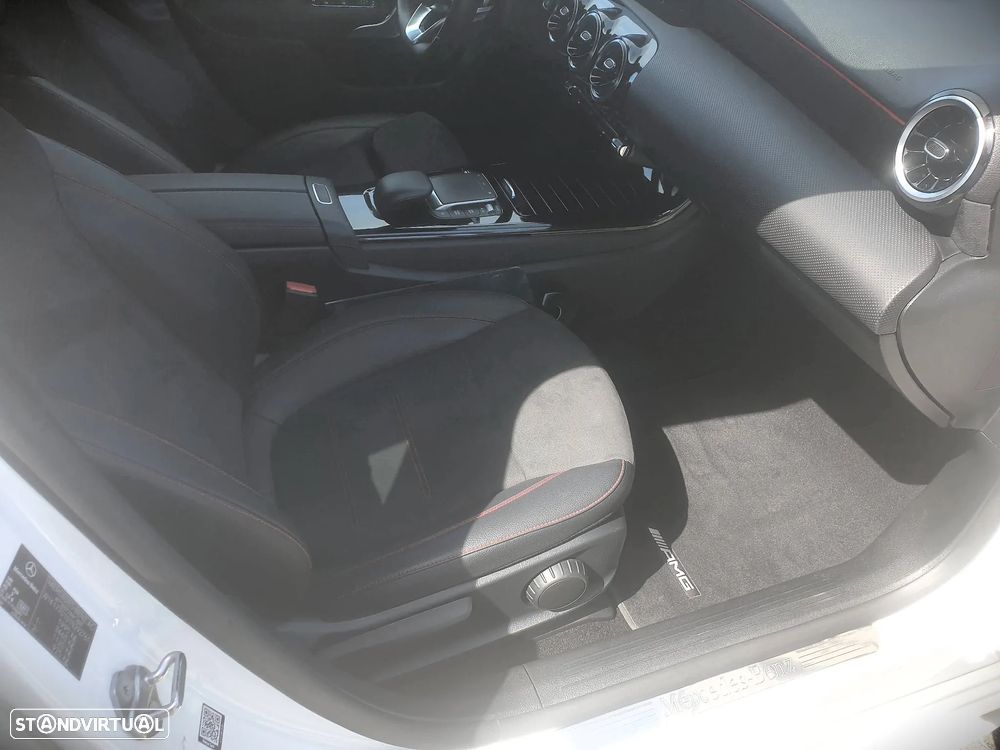 Mercedes-Benz A 180 d AMG Line Aut. - 32