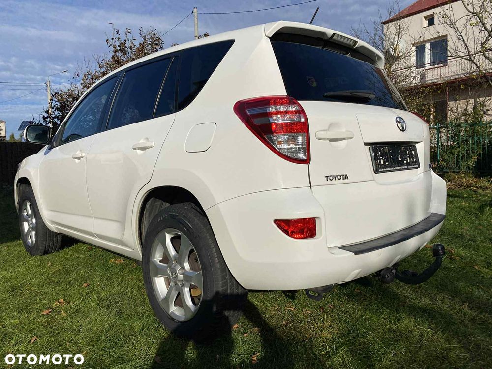 Toyota RAV4 - 2