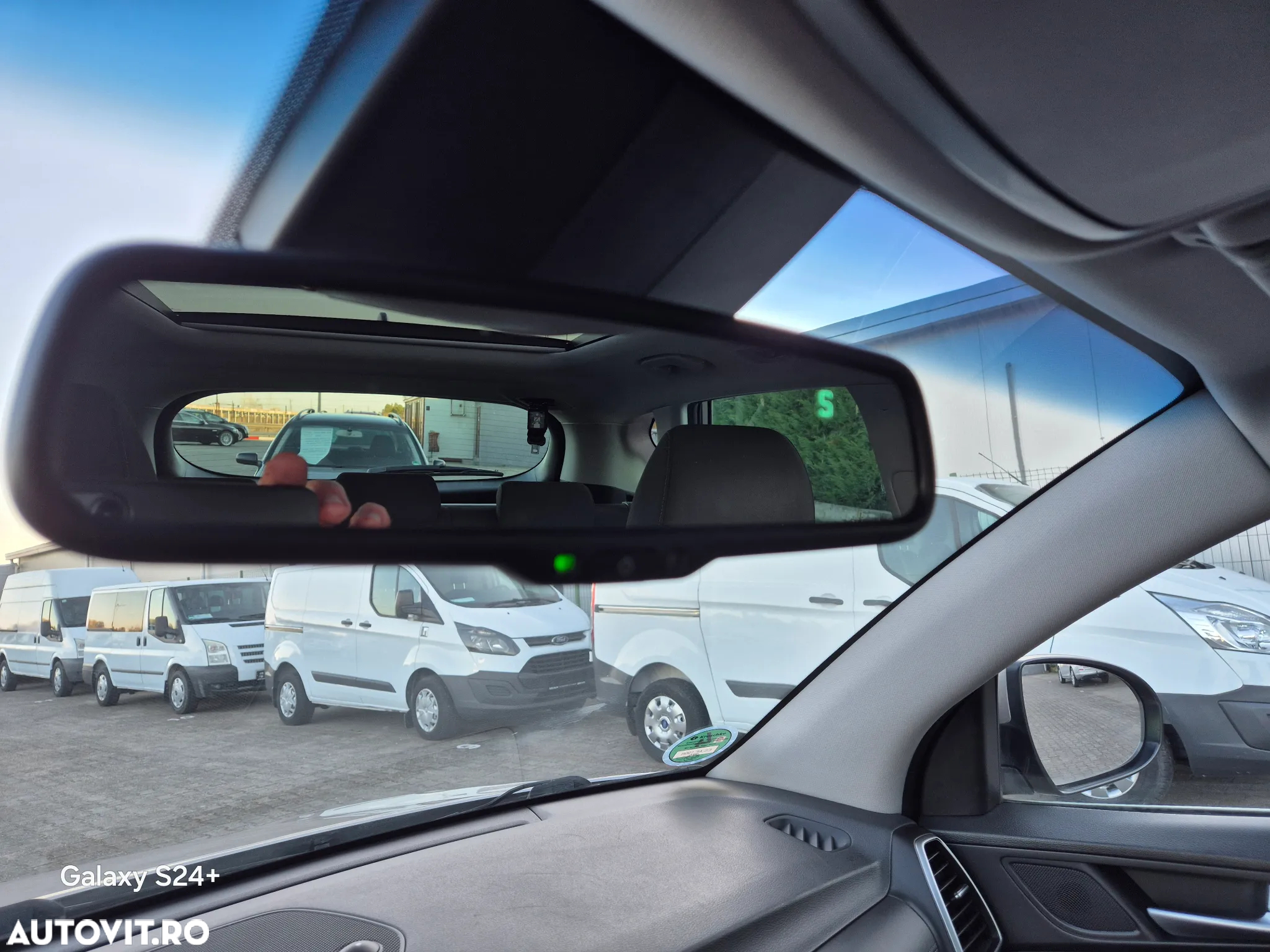 Hyundai Tucson 2.0 CRDI 4WD 6AT Premium+ - 18