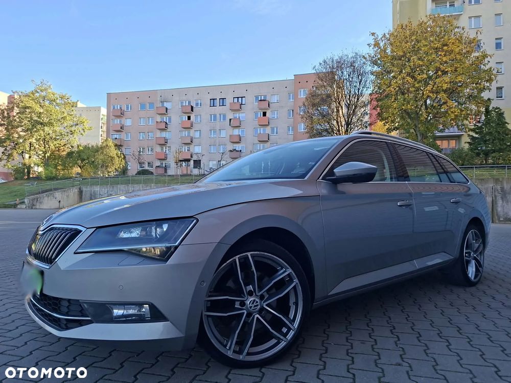 Skoda Superb 2.0 TDI Style DSG - 3