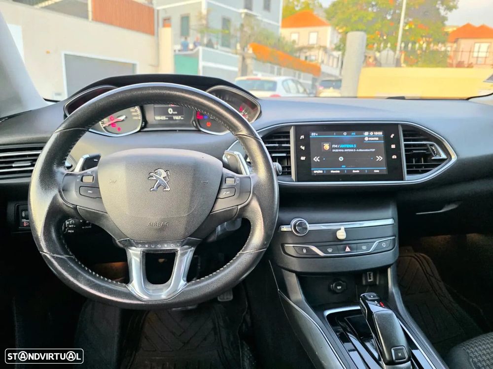Peugeot 308 1.5 BlueHDi Style EAT8 - 18