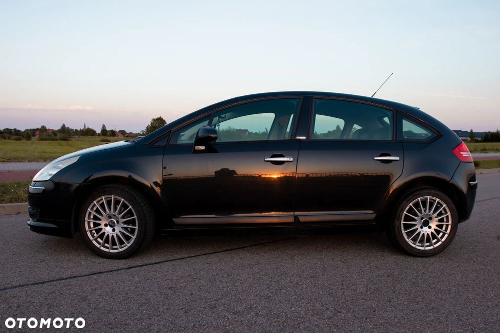 Citroën C4 1.6 HDi SX - 4