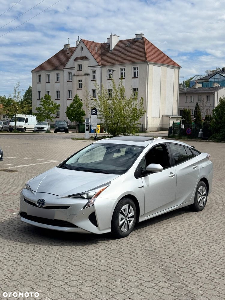 Toyota Prius 1.8 Hybrid Comfort - 2