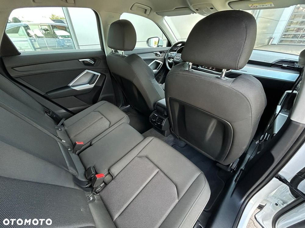 Audi Q3 Sportback 35 TDI S tronic - 8