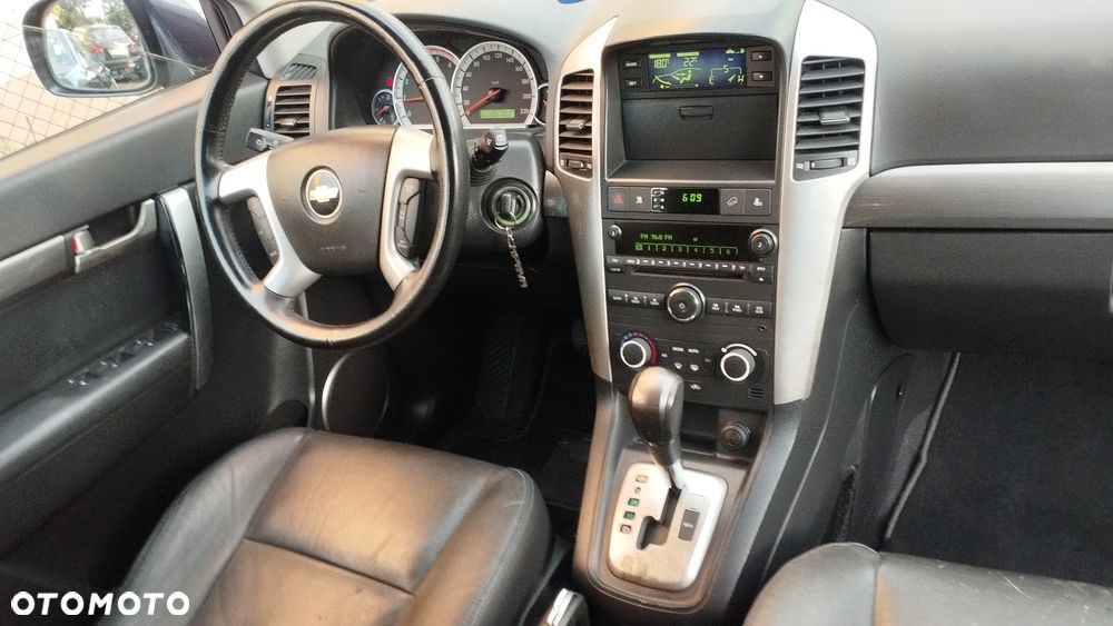Chevrolet Captiva 2.0 4WD 7 Sitzer Automatik LT Exclusive - 34