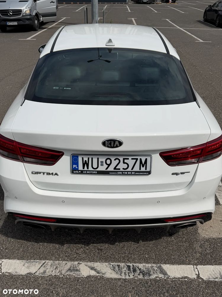 Kia Optima - 2