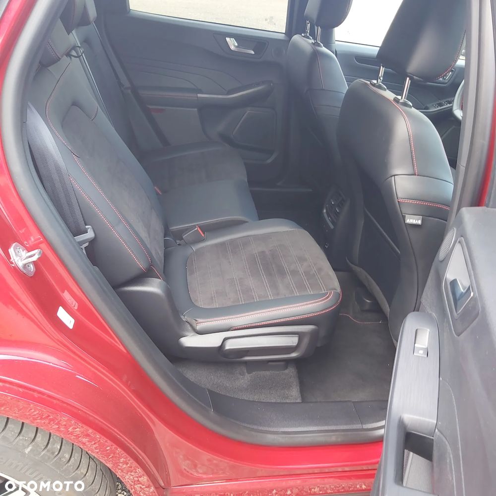 Ford Kuga 1.5 EcoBoost FWD ST-Line X - 12