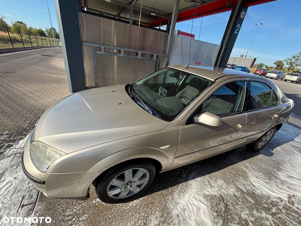 Ford Mondeo - 2