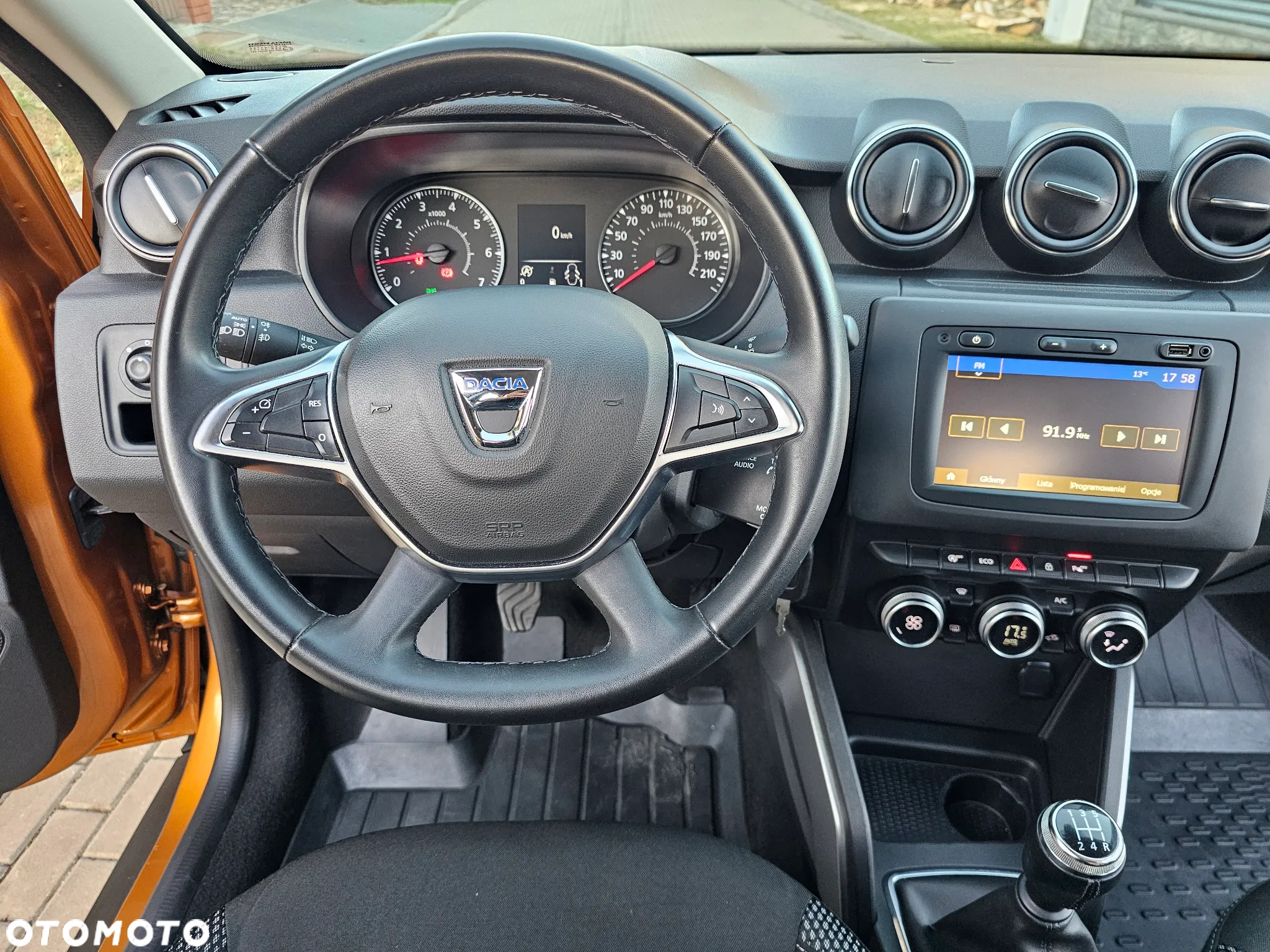 Dacia Duster 1.6 SCe Prestige - 15