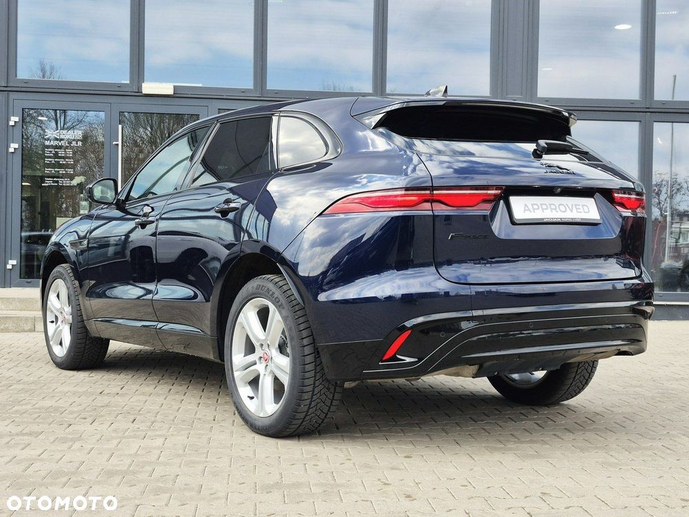 Jaguar F-Pace P250 AWD SE - 10