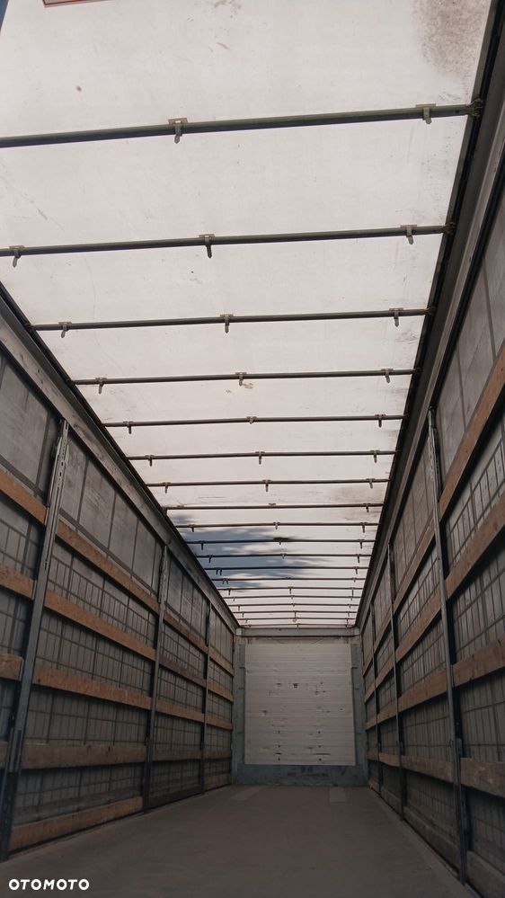 Schmitz Cargobull VARIOS - 4