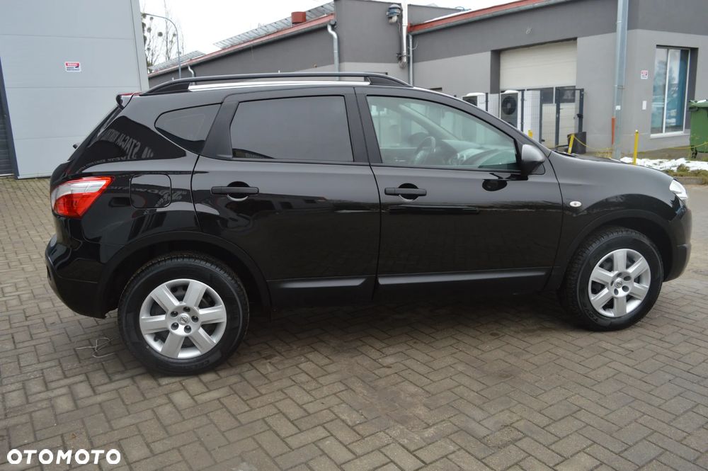 Nissan Qashqai 1.6 I-Way - 11