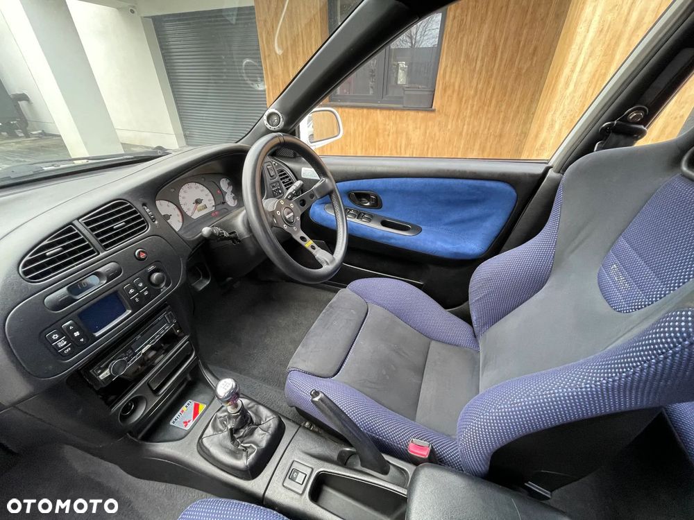 Mitsubishi Lancer Evolution - 13