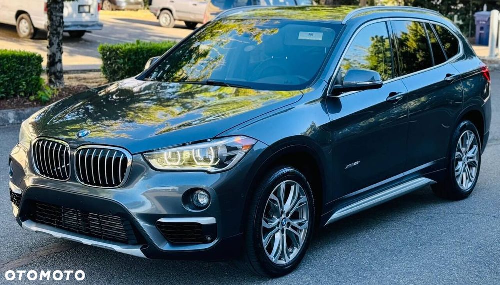 BMW X1 - 13
