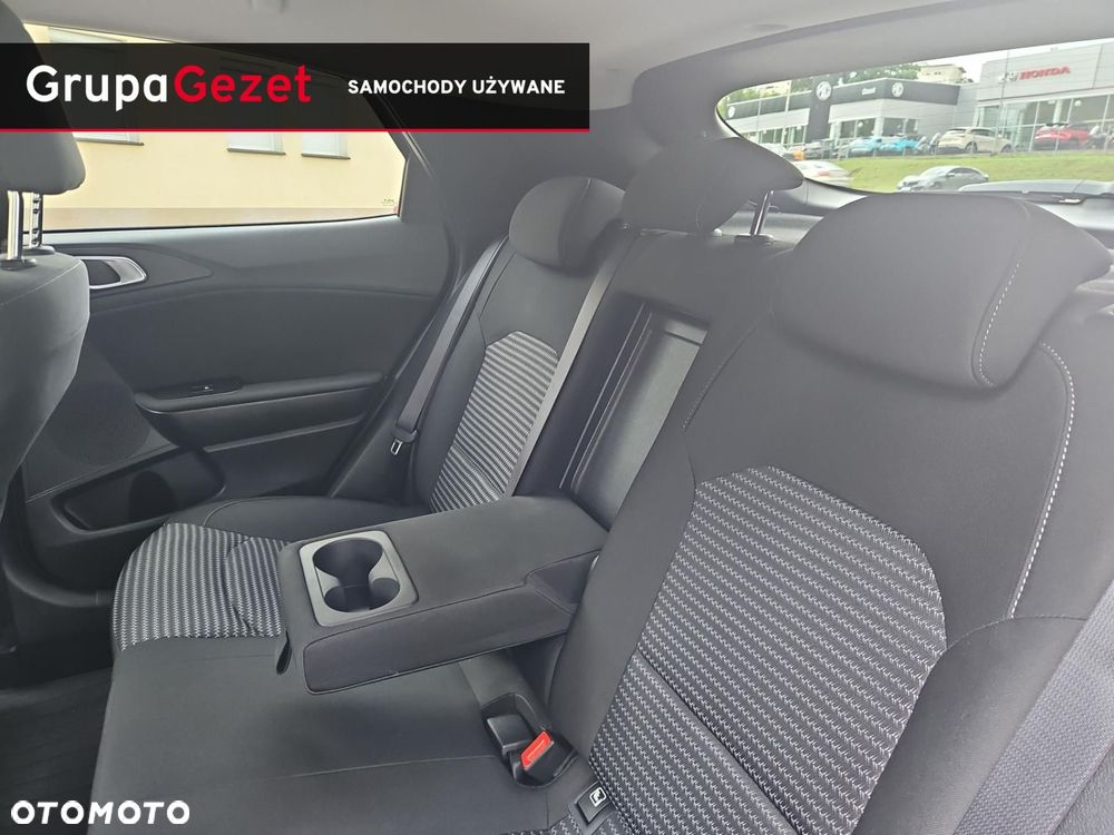 Kia XCeed 1.6 T-GDI M DCT - 16