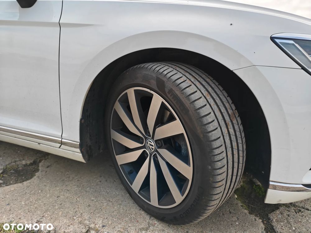 Volkswagen Passat 2.0 TDI BMT Highline DSG - 11
