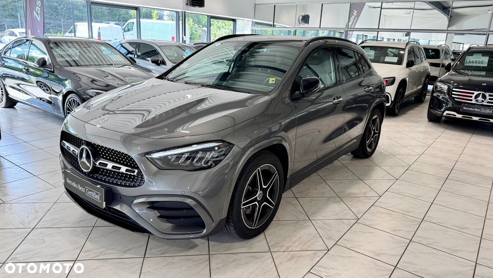Mercedes-Benz GLA 200 AMG Line - 2