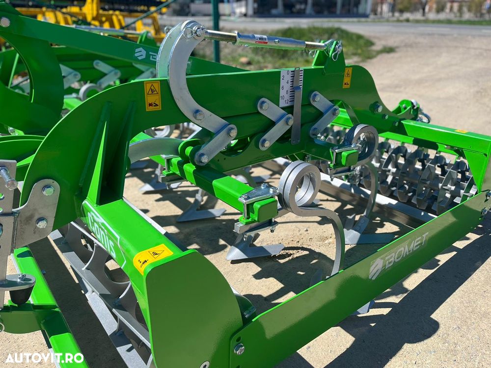 BOMET Compactor Cannis 3.0m cu tavalug CROSSKILL - 8