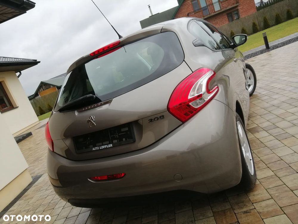 Peugeot 208 95 VTI Active - 10