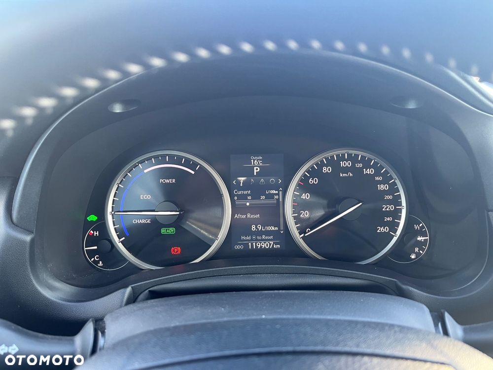 Lexus NX 300h Elite 2WD - 13