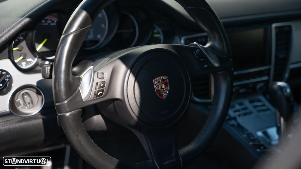Porsche Panamera S Hybrid - 26