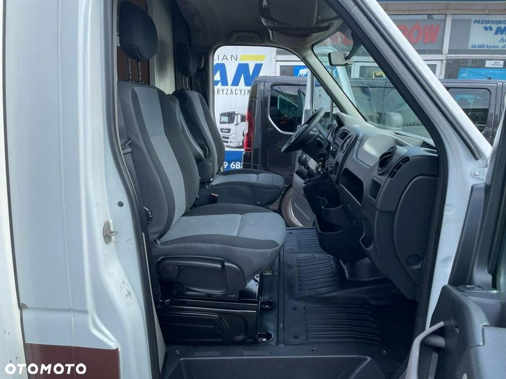 Renault Master - 33