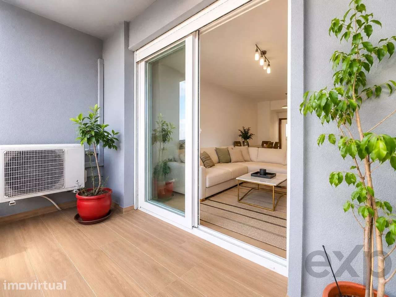 Elegante Apartamento T3 com Vista Desafogada sobre a Ria Formosa - Grande imagem: 4/21