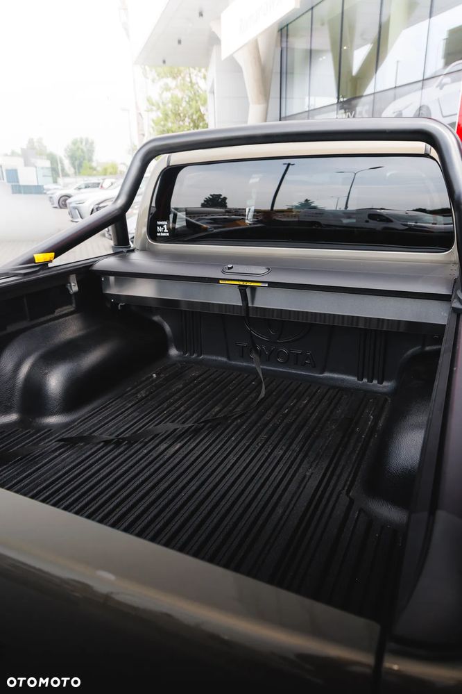 Toyota Hilux 2.8 D-4D Double Cab Invincible 4x4 - 14