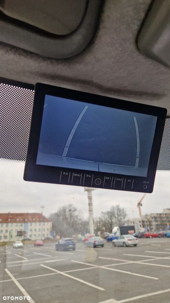 Mercedes-Benz Sprinter - 7