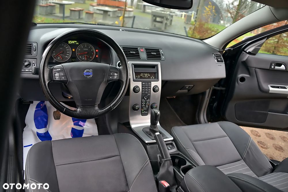 Volvo V50 1.8 Momentum - 7