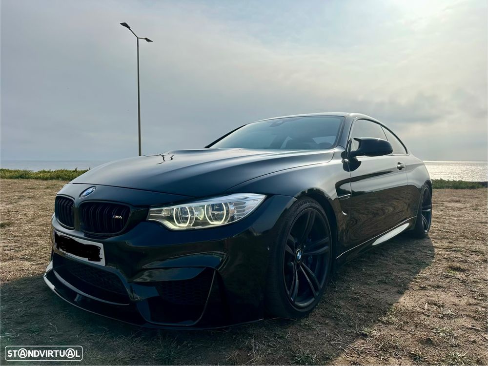 BMW M4 Auto — fotografia 3