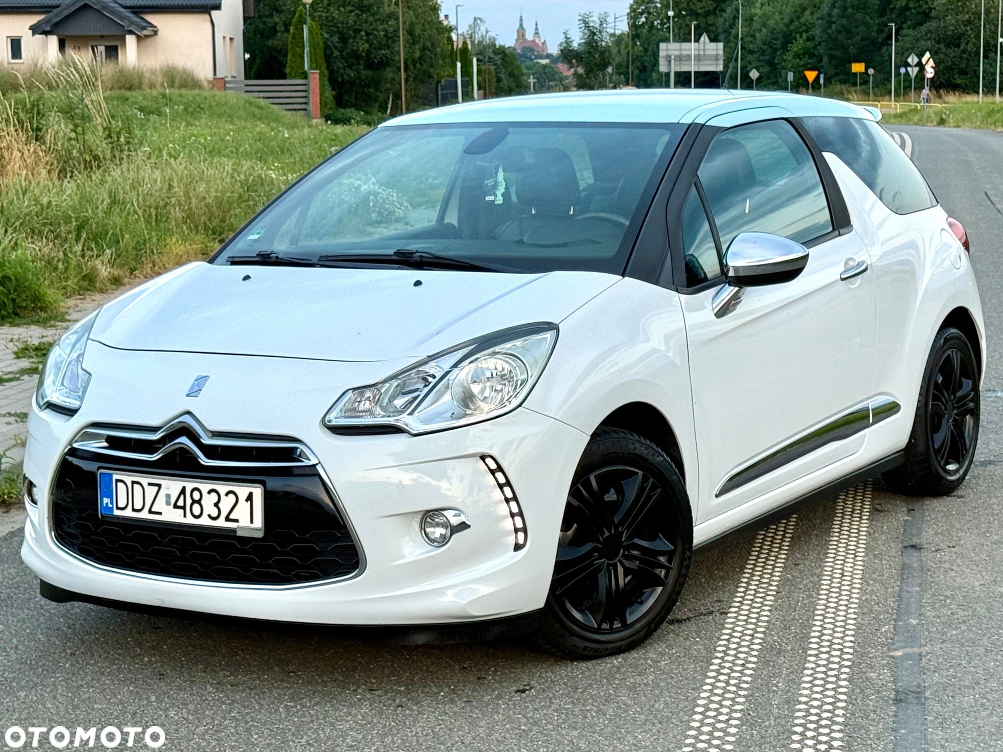 Citroën DS3 1.6 THP SportChic - 1