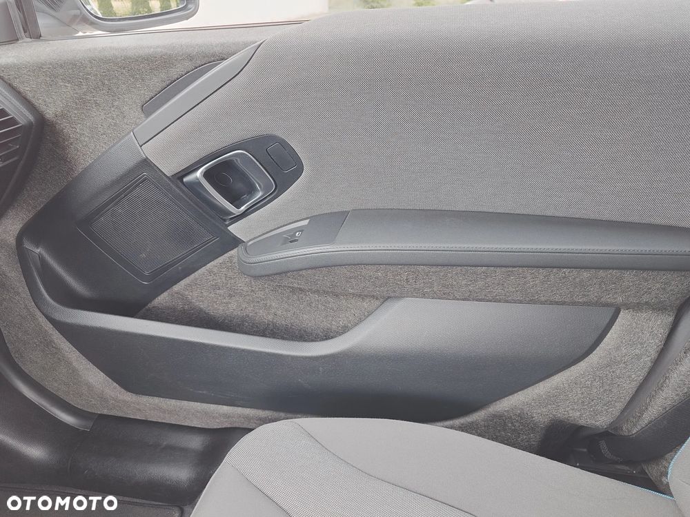BMW i3 Standard - 24