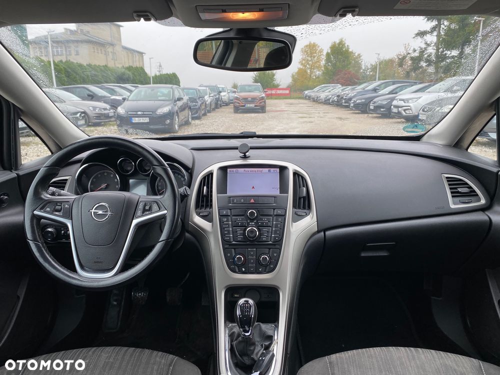 Opel Astra 1.4 Turbo Design Edition - 30