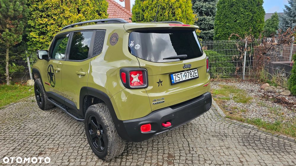 Jeep Renegade - 14