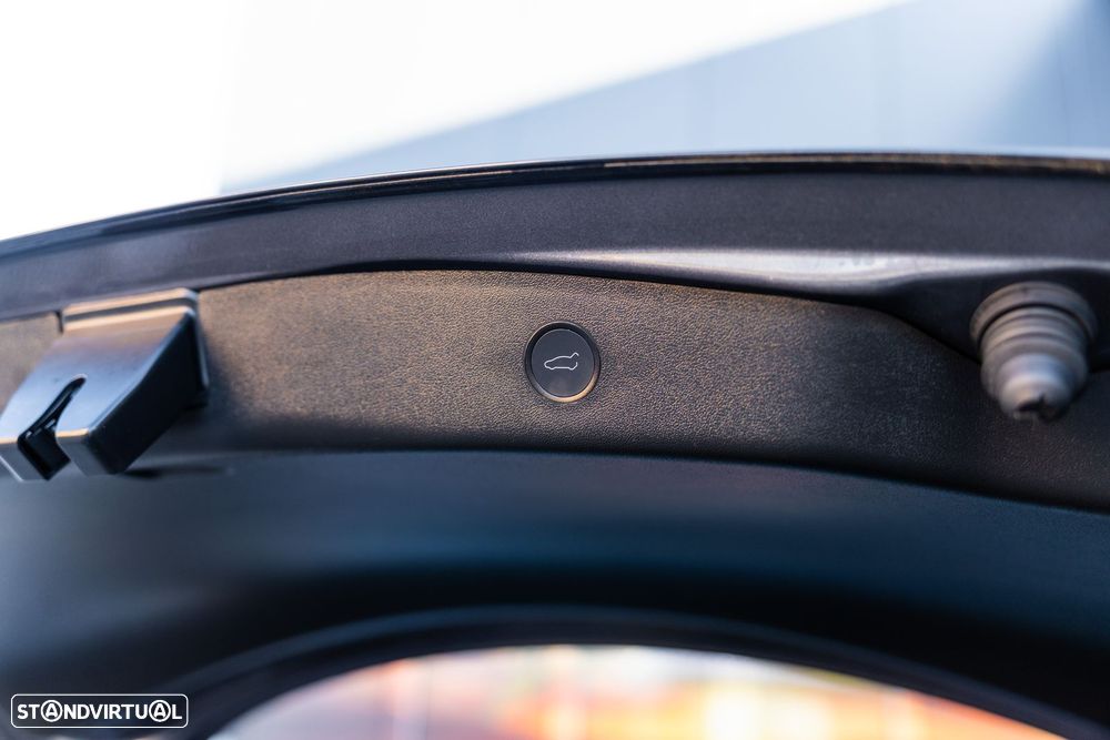 Tesla Model 3 Standard Range Plus RWD - 25