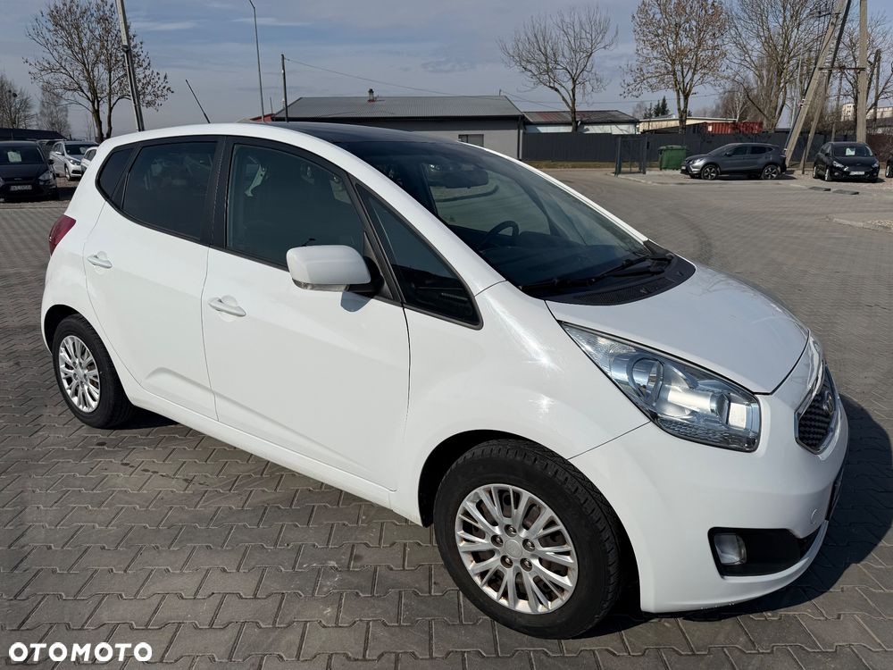 Kia Venga 1.4 CRDi 90 Dream-Team Edition - 11
