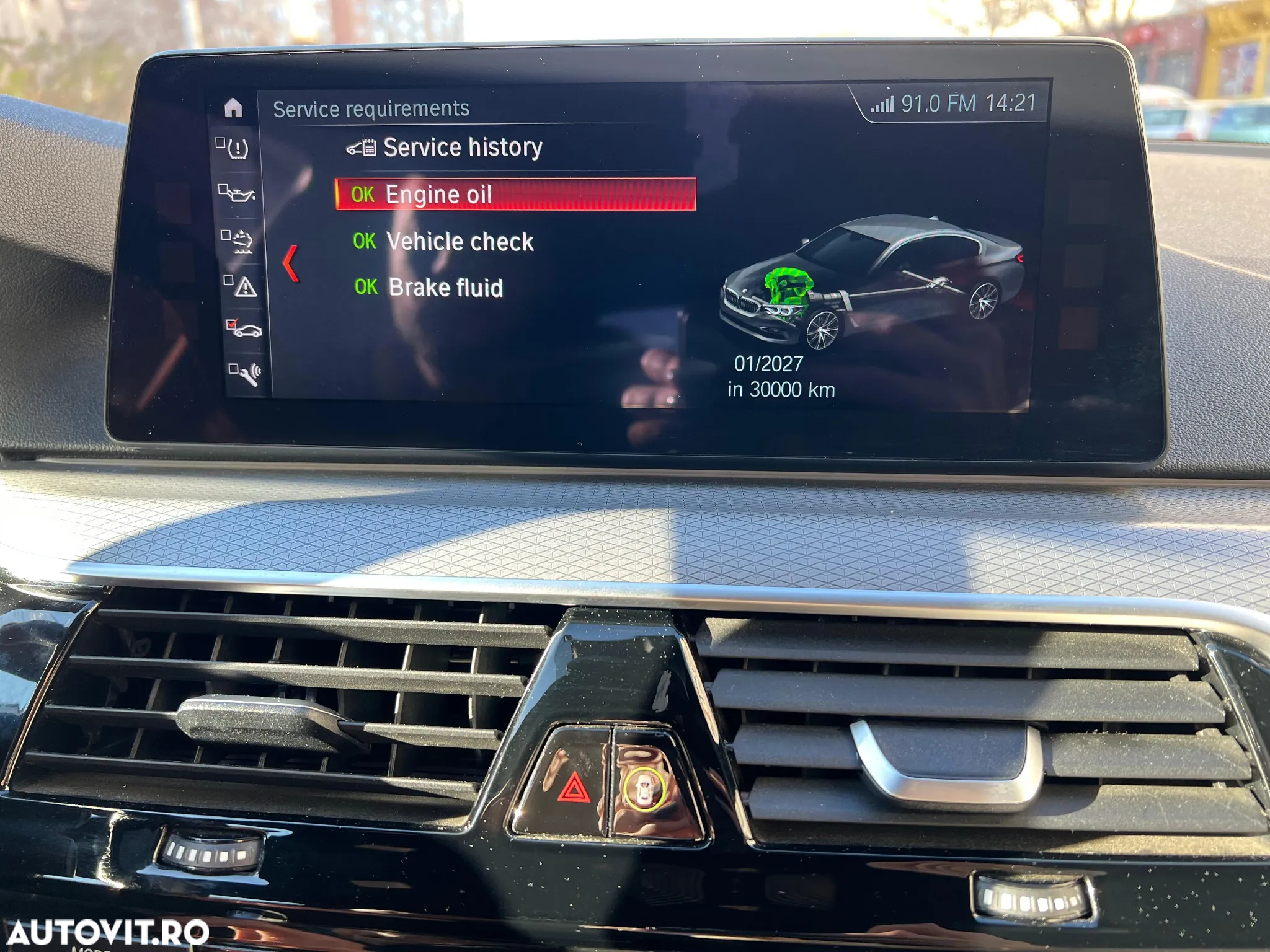 BMW Seria 5 520d xDrive AT - 15