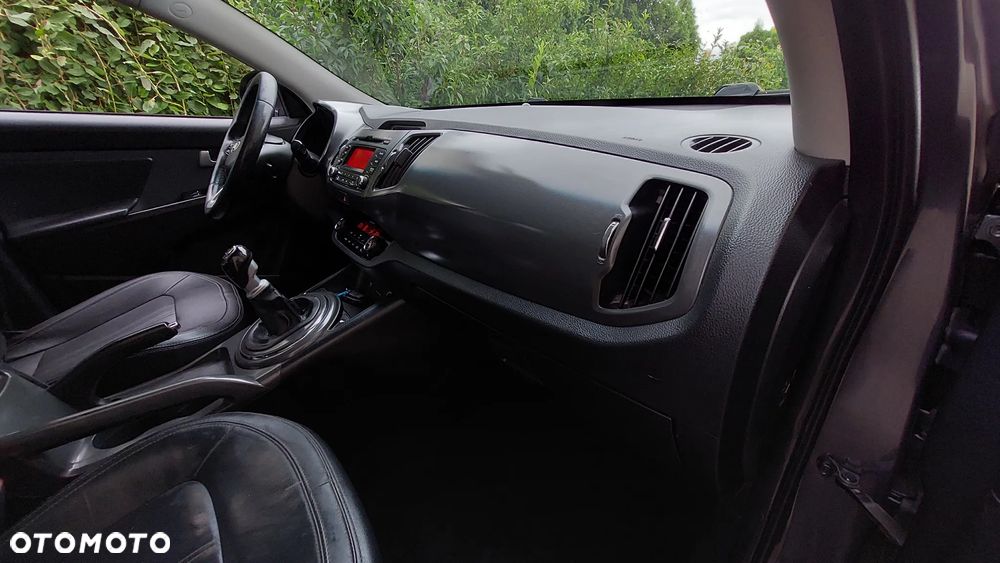 Kia Sportage 2.0 CRDI 4WD Dream-Team Edition - 24