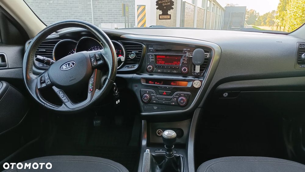 Kia Optima - 13