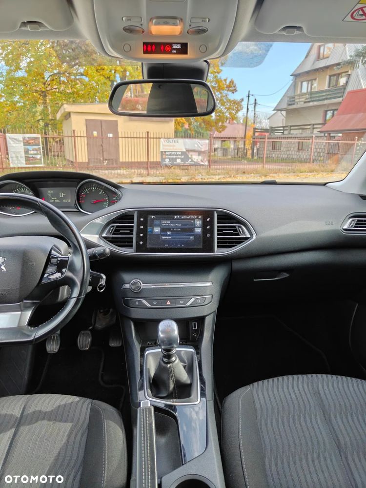 Peugeot 308 - 11