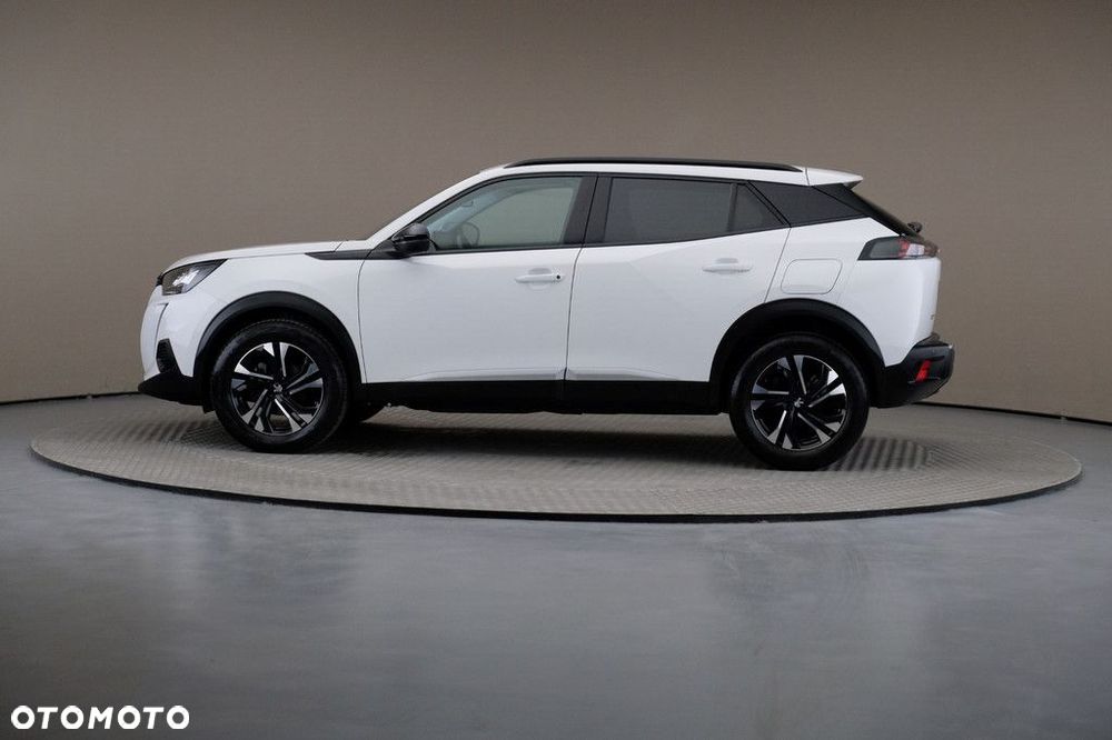 Peugeot 2008 1.2 PureTech Allure S&S - 4