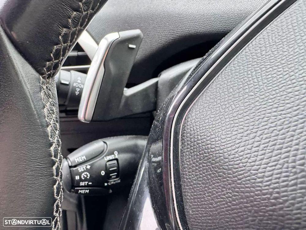 Peugeot 5008 1.5 BlueHDi Active Pack EAT8 - 13