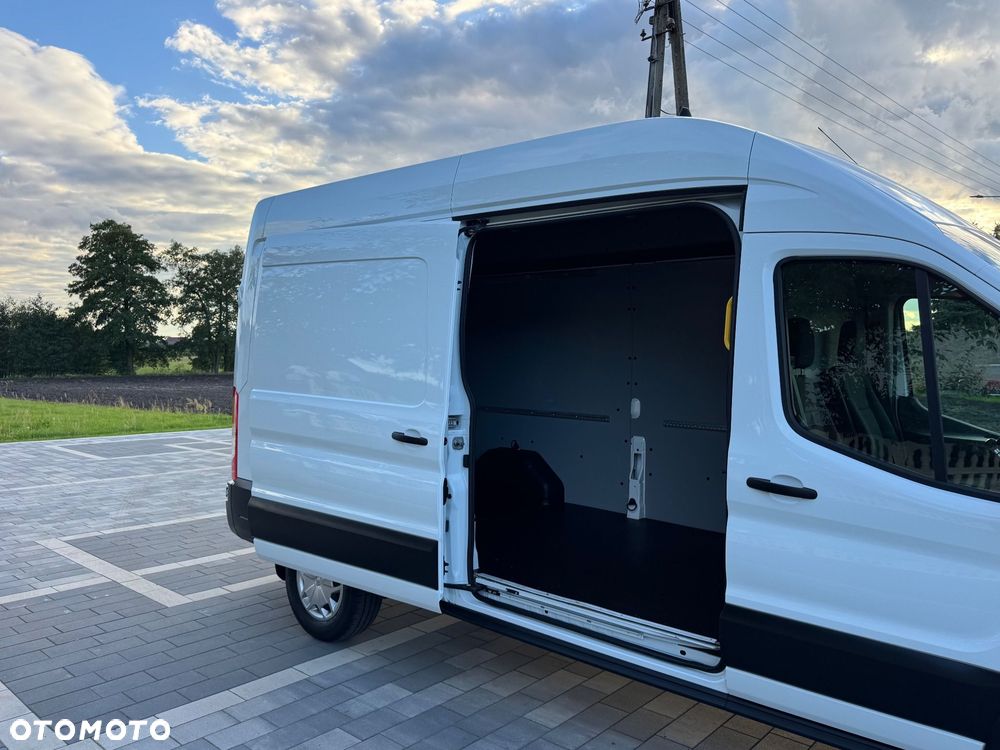 Ford Transit - 15