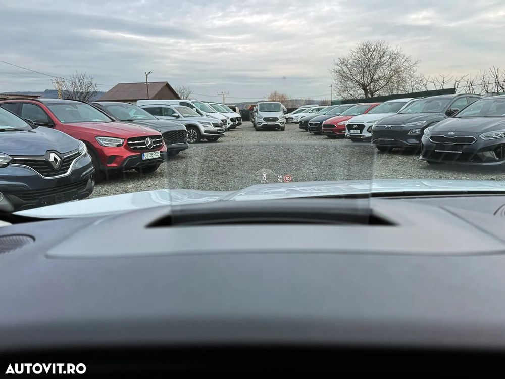 Ford Kuga 2.5 Duratec PHEV Titanium X - 12