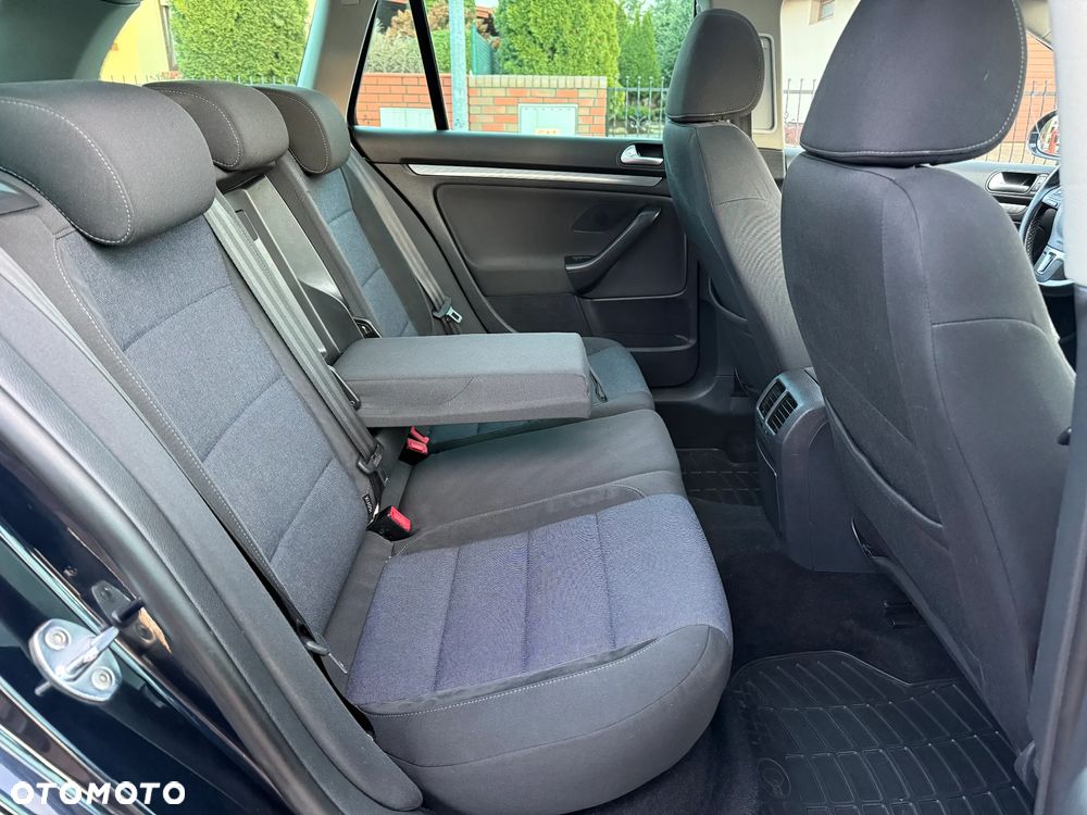 Volkswagen Golf Variant 2.0 TDI Highline - 9