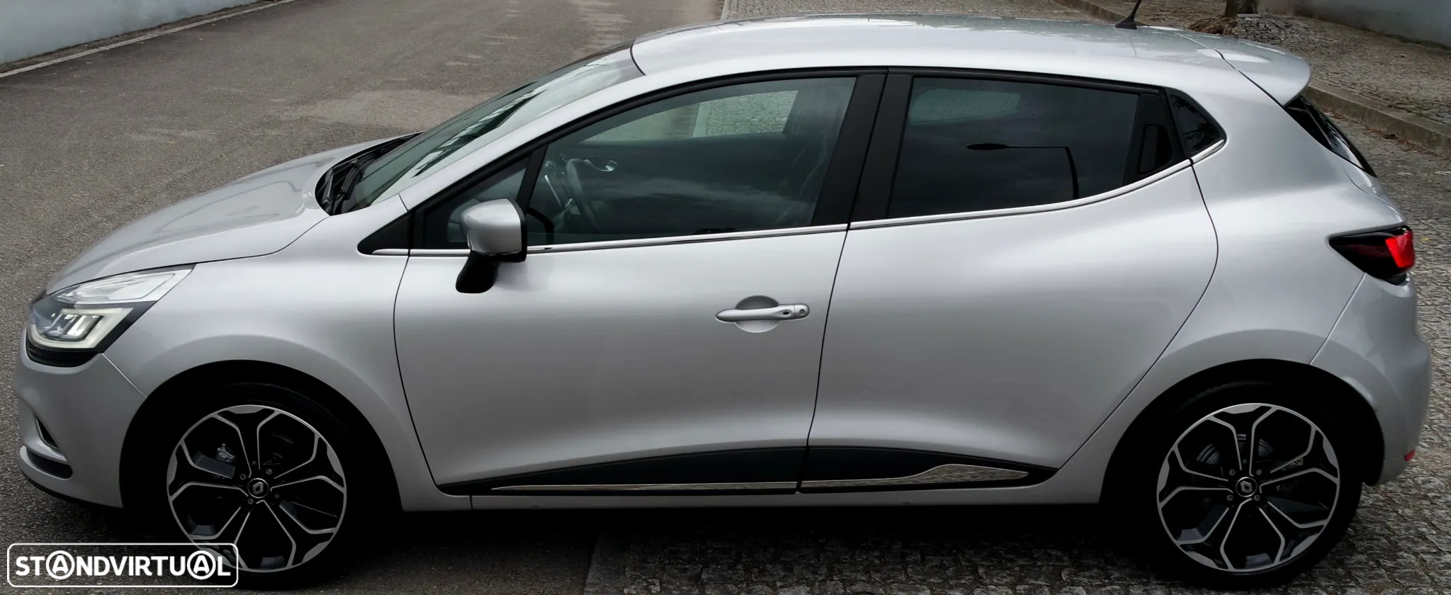 Renault Clio 0.9 TCE Dynamique S - 25